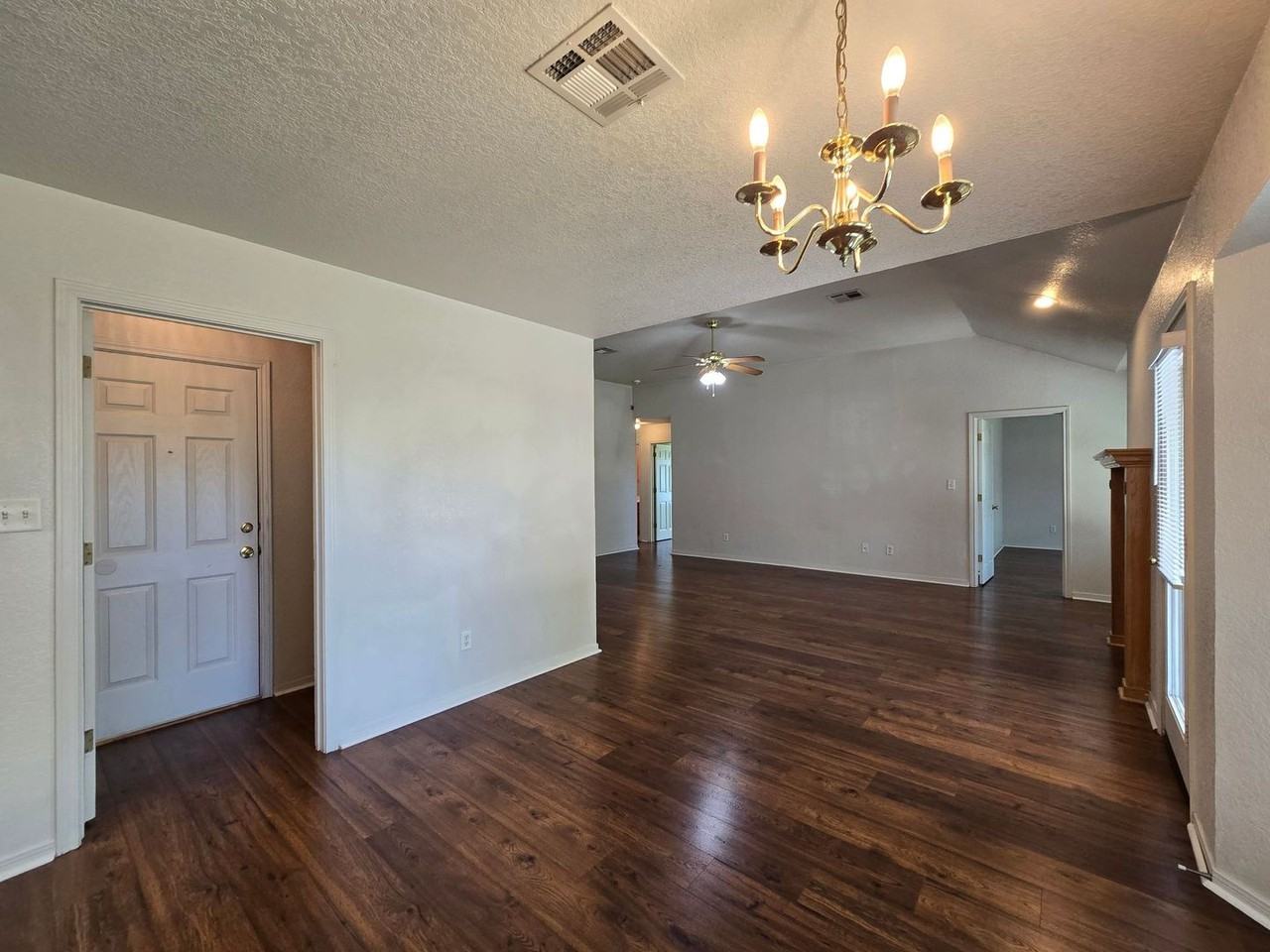 5012 Sunrise St - Photo 7 of 22