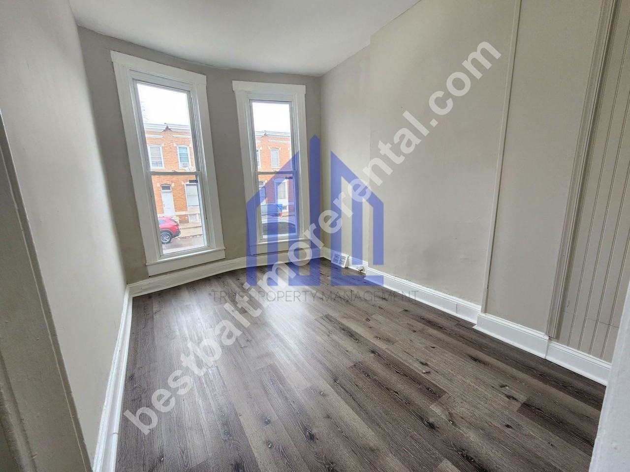 11 N Bentalou St - Photo 2 of 9