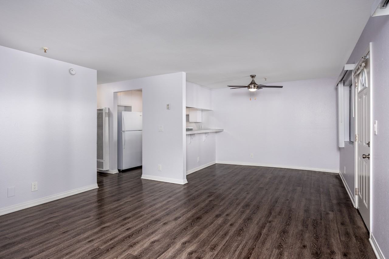 Lemoli Apartments - Photo 7 of 22