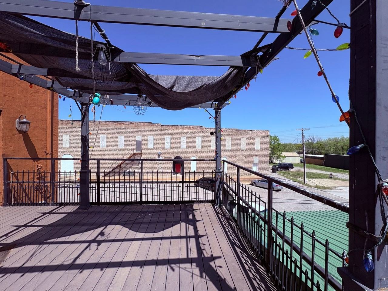 101 S Broadway St #B - Photo 5 of 19