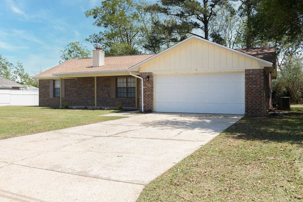 2212 Cricket Ridge Dr - Photo 2 of 31