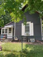 featured image of 1052 John St