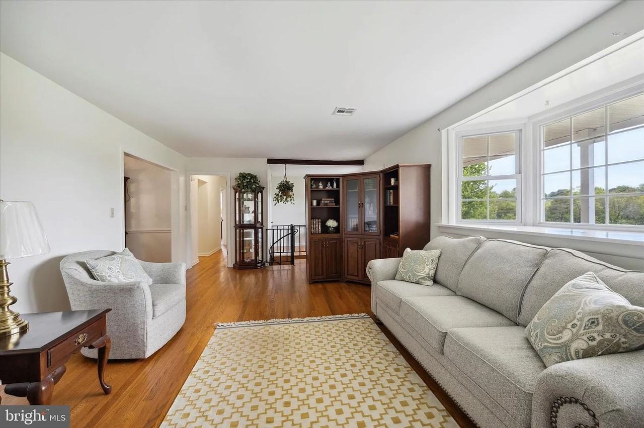 128 Morris Rd - Photo 5 of 37