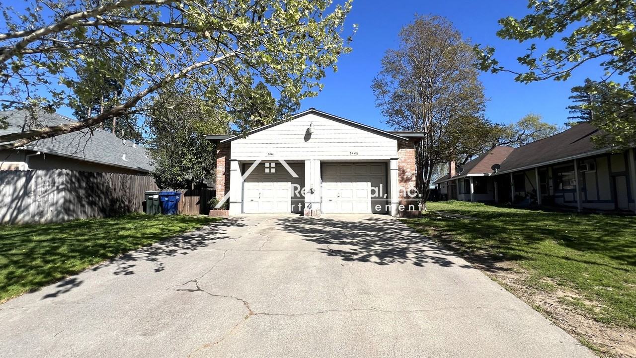 2448 Ione St - Photo 2 of 21