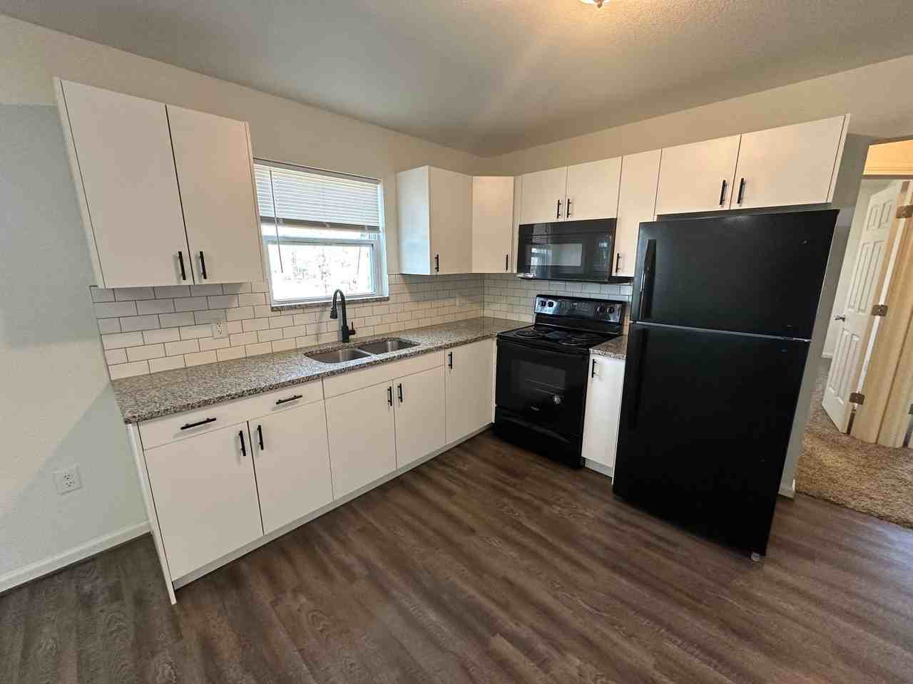 Green Ridge Apartments - Photo 5 of 17