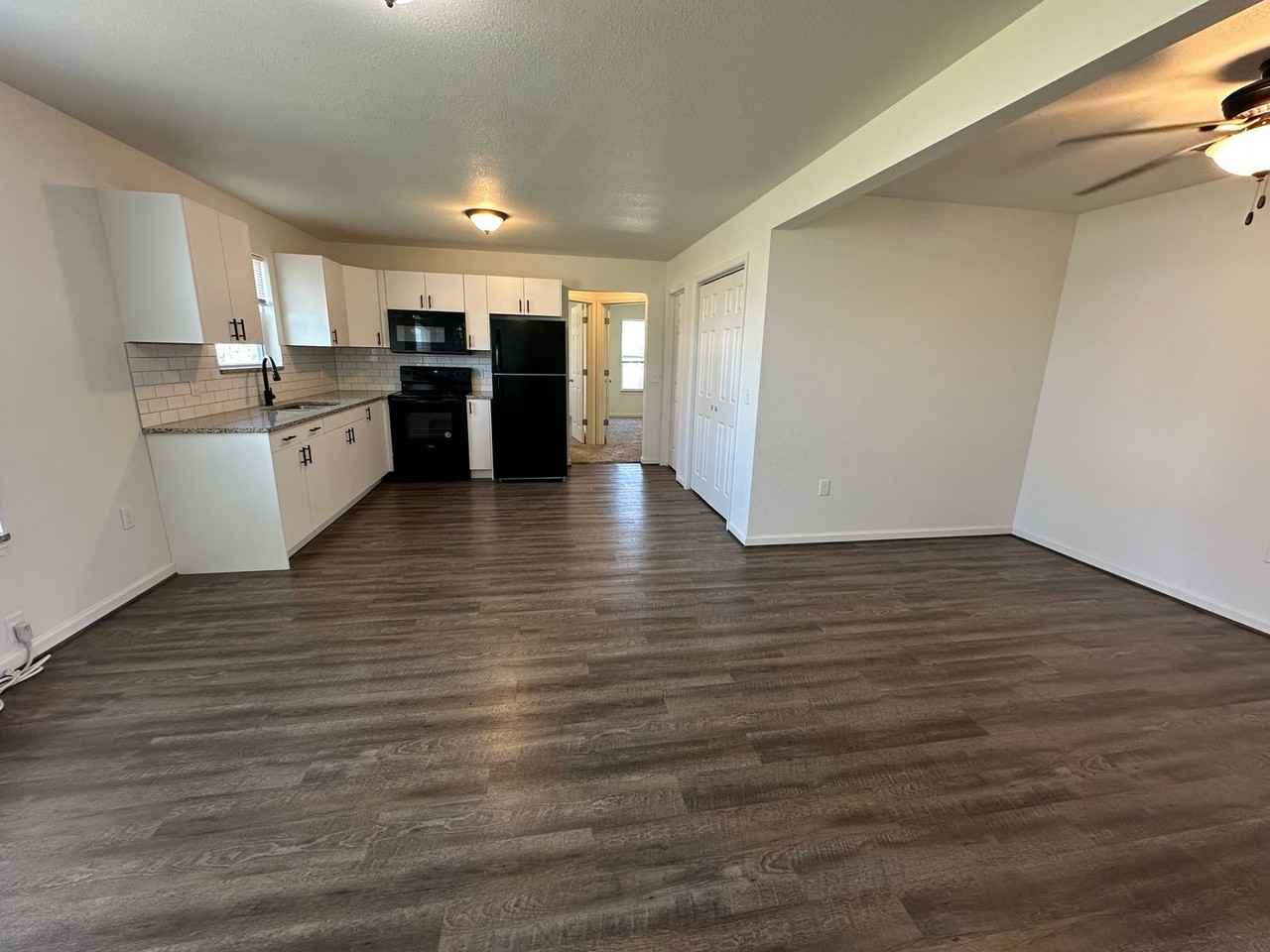 Green Ridge Apartments - Photo 6 of 17