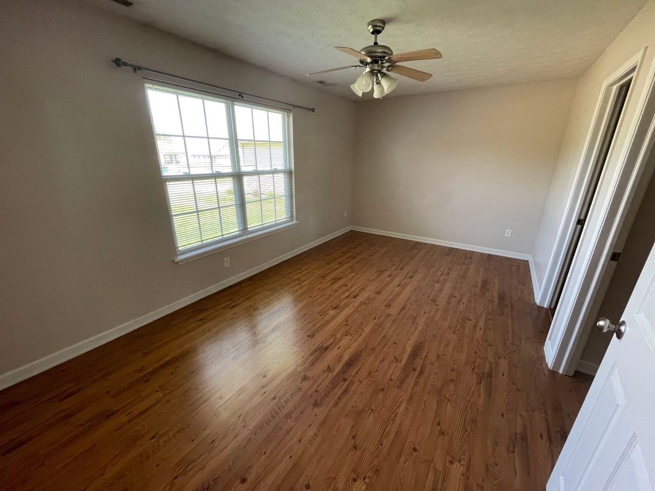 3129 Cirrus Ct - Photo 2 of 15