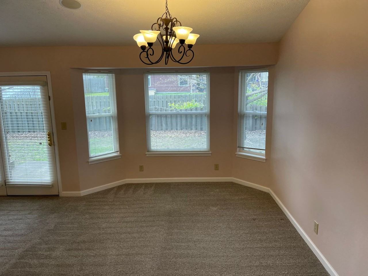 2114 Windflower Pl - Photo 4 of 12