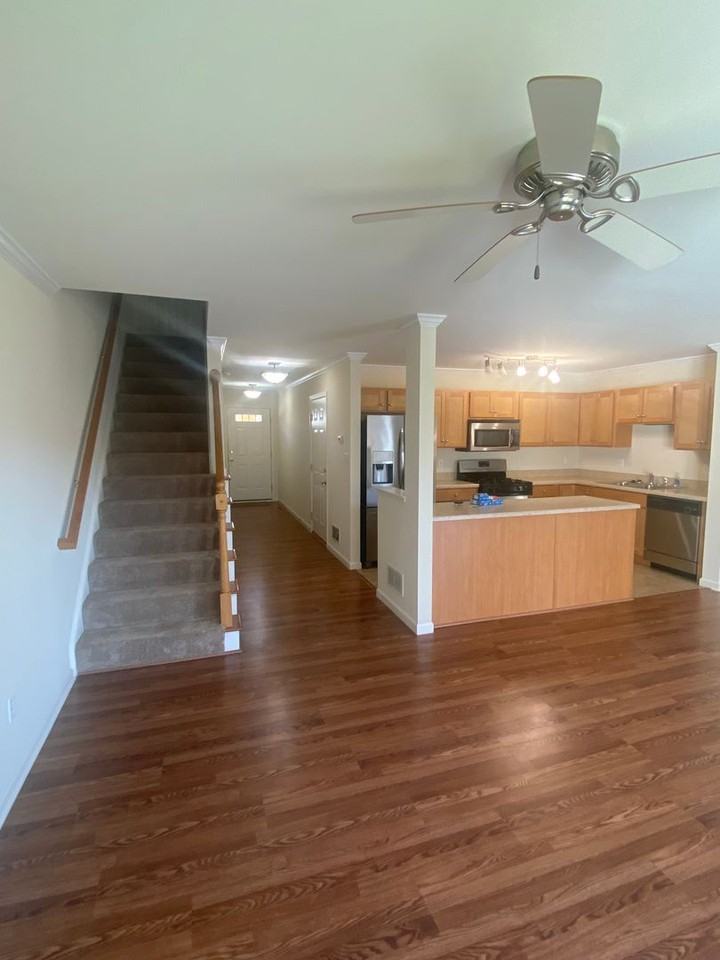 106 Millstone Dr - Photo 3 of 22