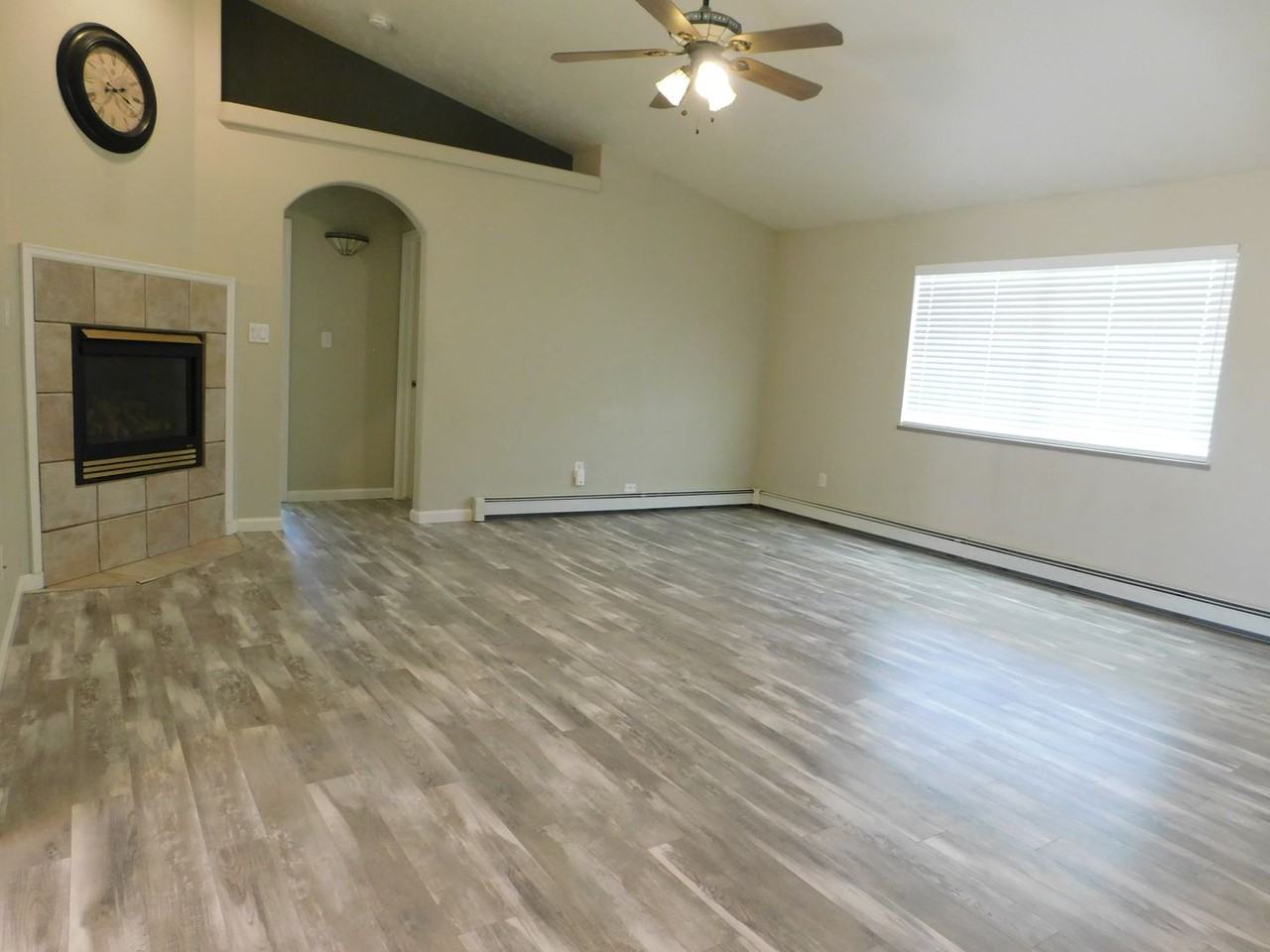 502 Garnet - Photo 4 of 22