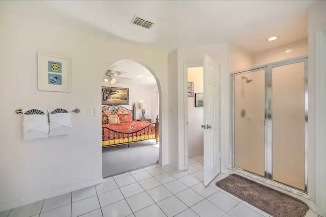 1002 Russel Ridge Ct - Photo 2 of 25