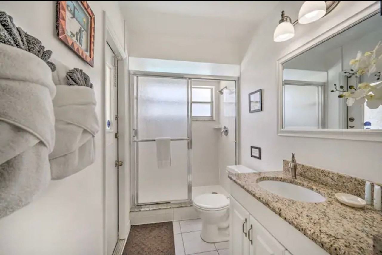 1002 Russel Ridge Ct - Photo 4 of 25