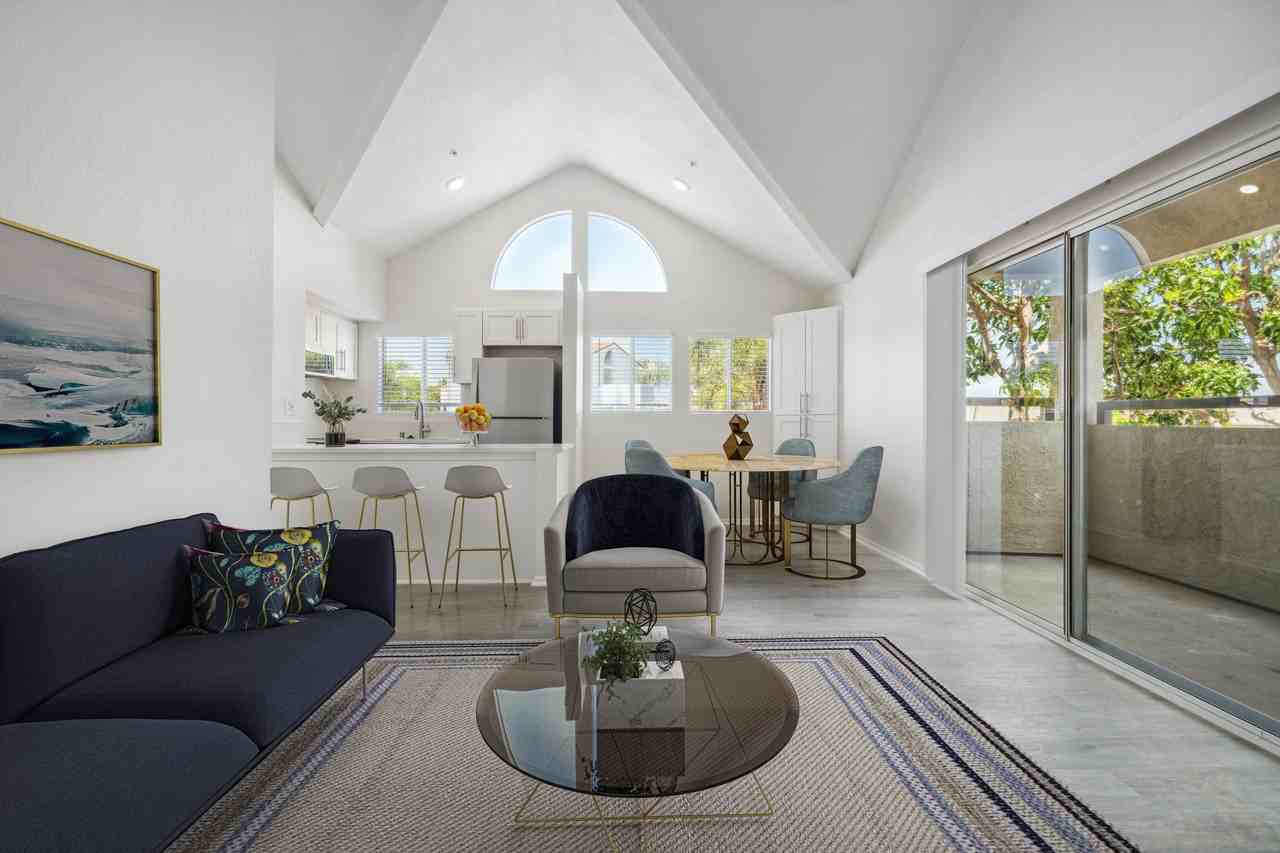 Newport Palms Apartments - Photo 4 of 76