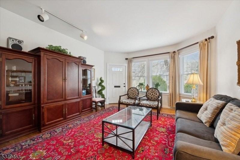 36 Phoenix Ave Apt A #A - Photo 4 of 19