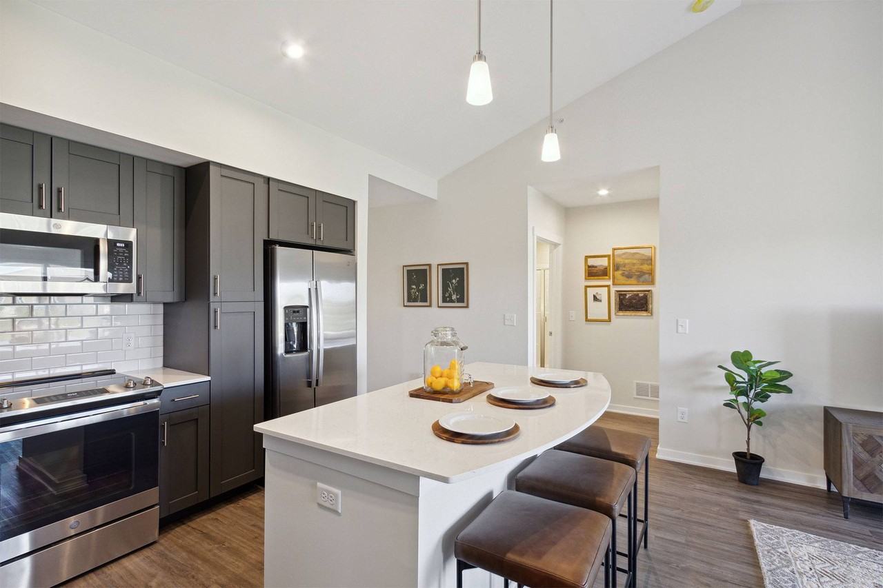 Savannah at Ankeny - Photo 4 of 28