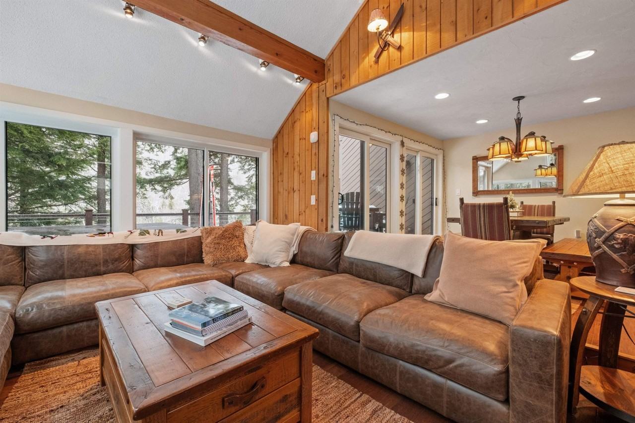 5 Rachel Court - Photo 4 of 44