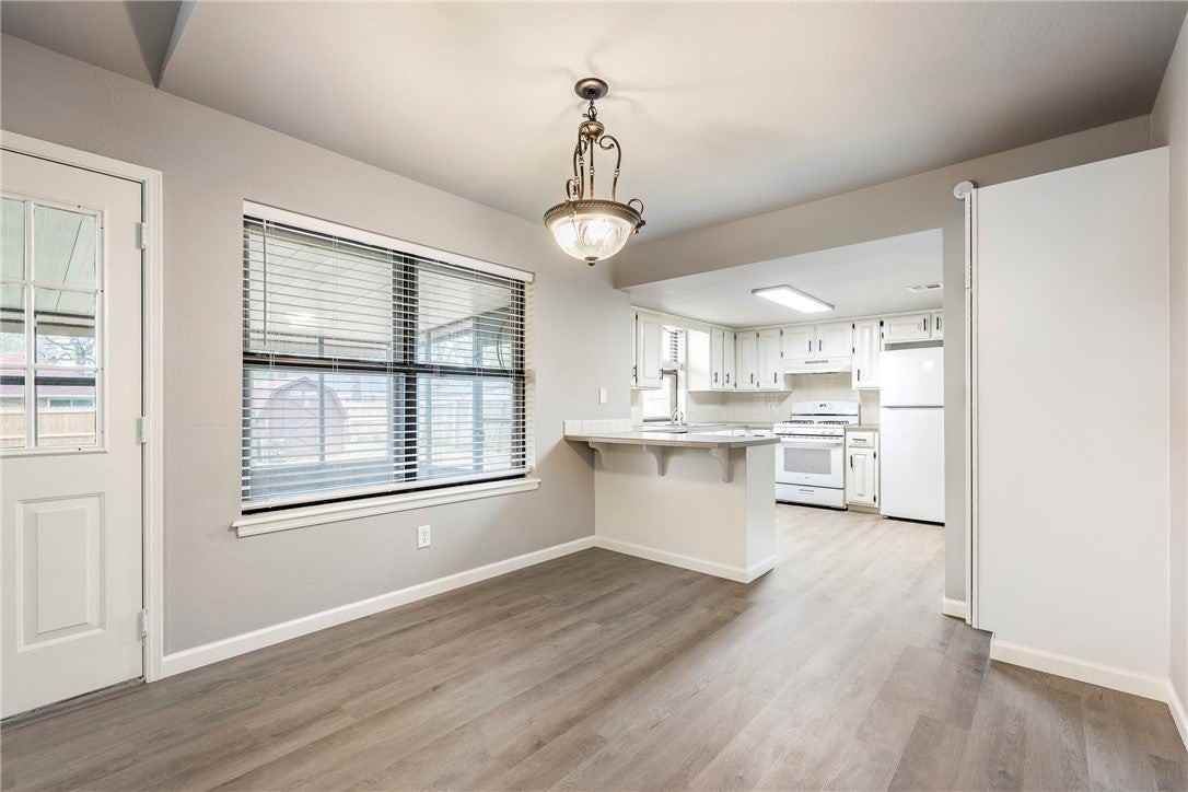 3807 W Olive St - Photo 6 of 24