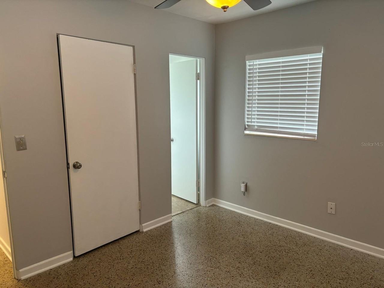 2619 Ambergate Rd - Photo 5 of 12