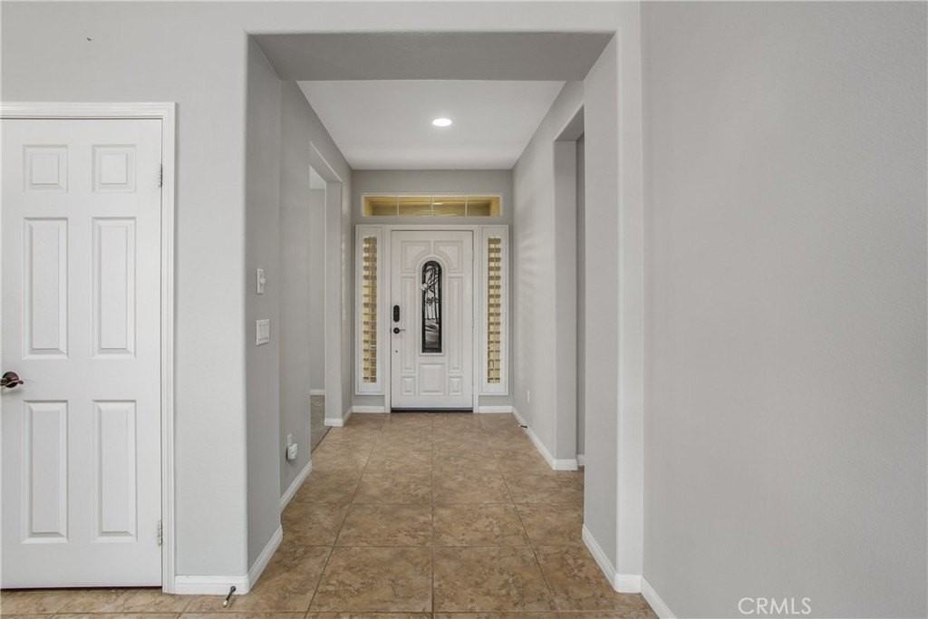 60310 Desert Rose Drive - Photo 6 of 11