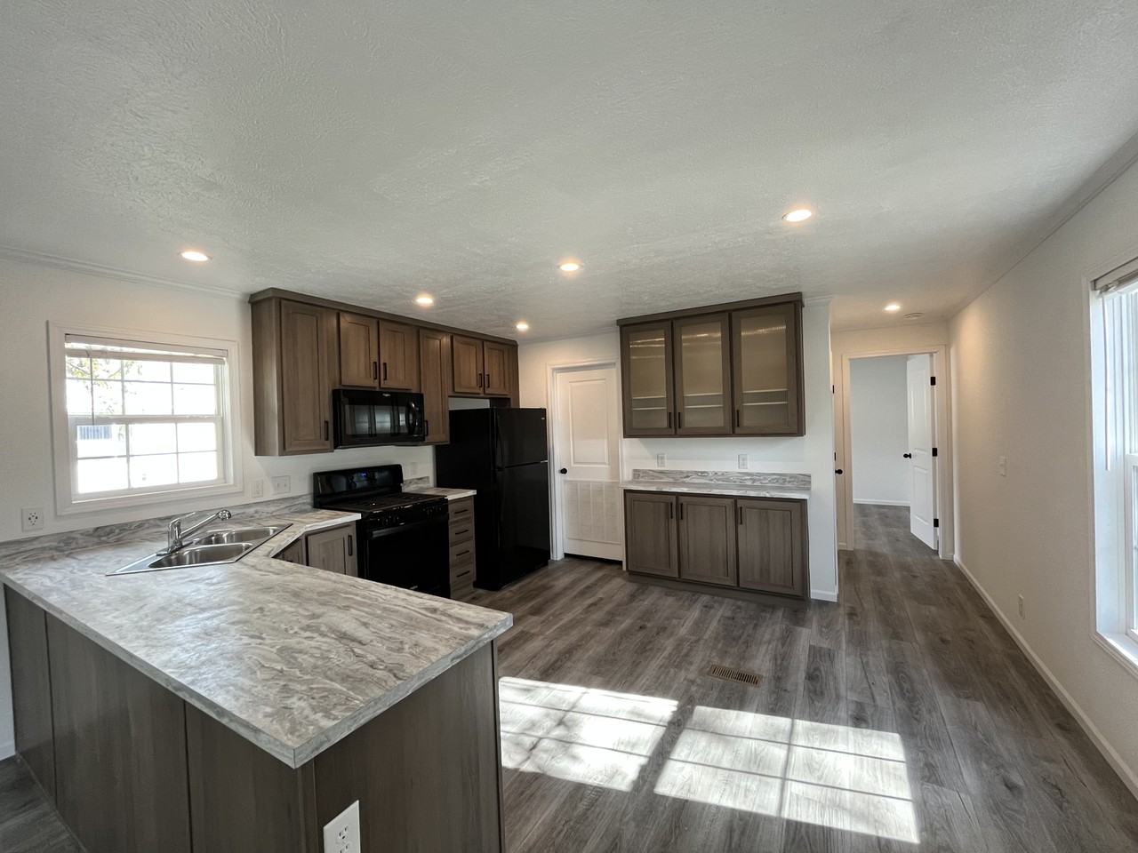 1609 Delaware St #41 - Photo 3 of 21