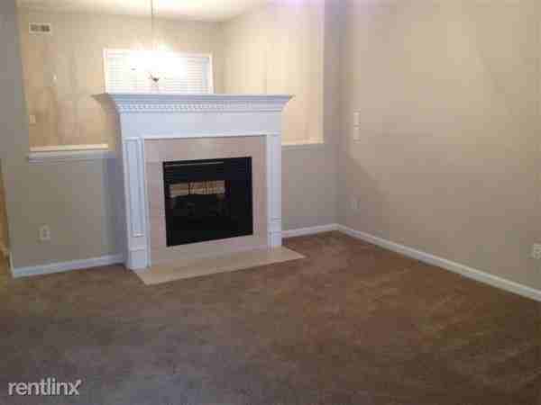 2100 Star Sapphire Dr - Photo 2 of 12