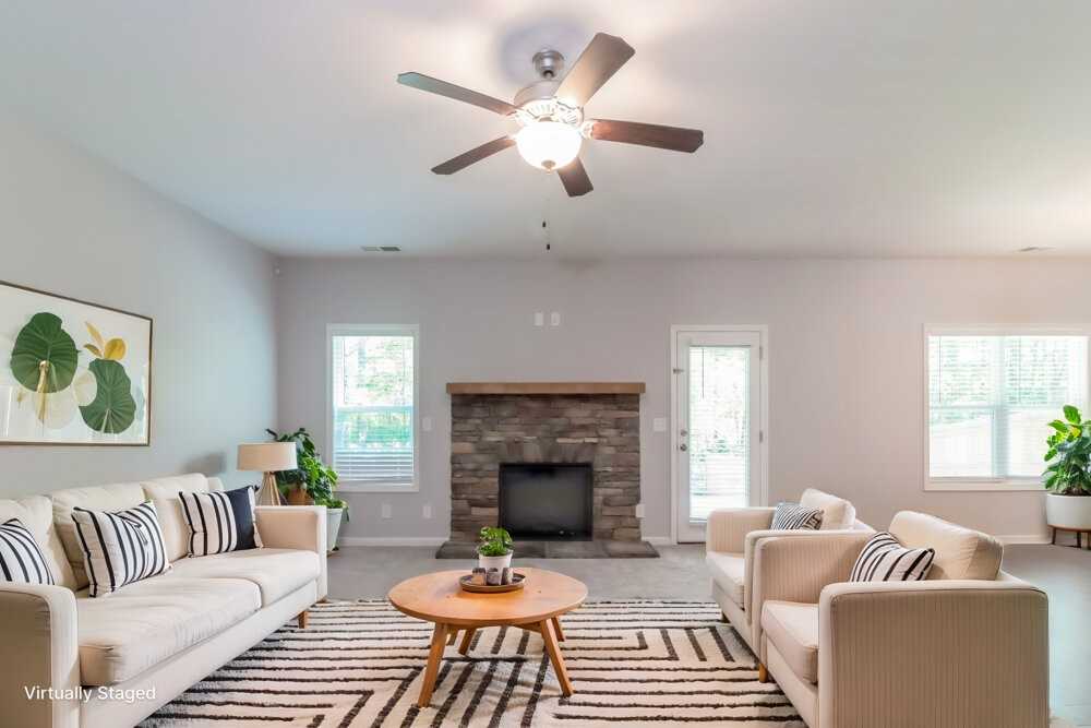 216 Shelton Cir - Photo 5 of 20