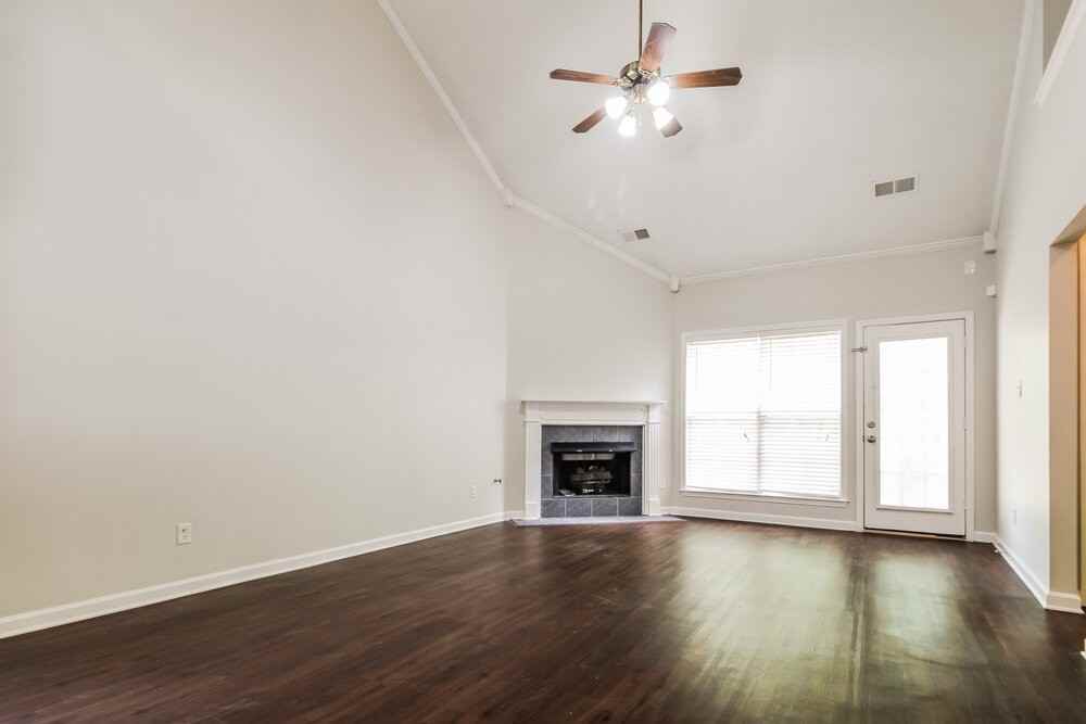 7510 Bakers Glenn Ln - Photo 5 of 17