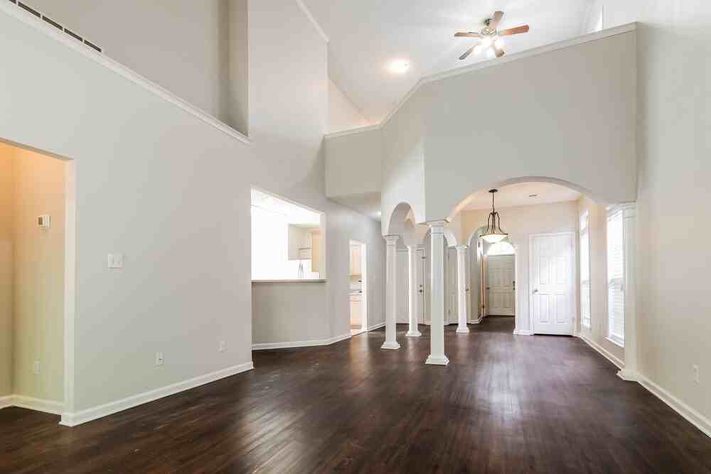 7510 Bakers Glenn Ln - Photo 6 of 17