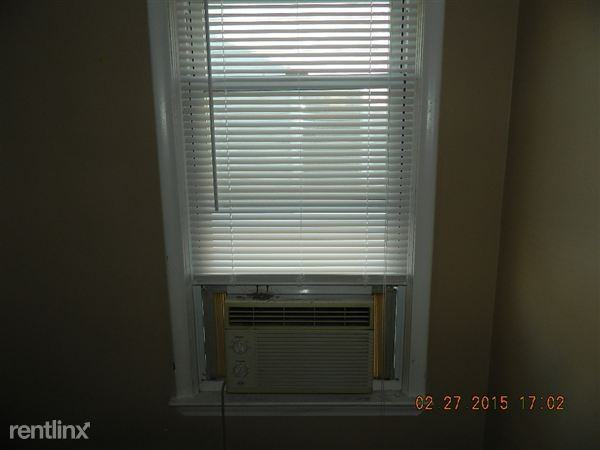 12756 Prospect Ave - Photo 2 of 11