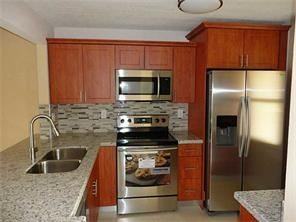 10013 Winding Lake Rd - Photo 2 of 21