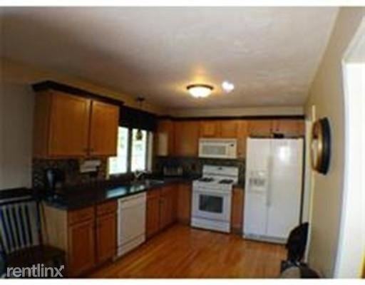 1 Sycamore Pl - Photo 2 of 9