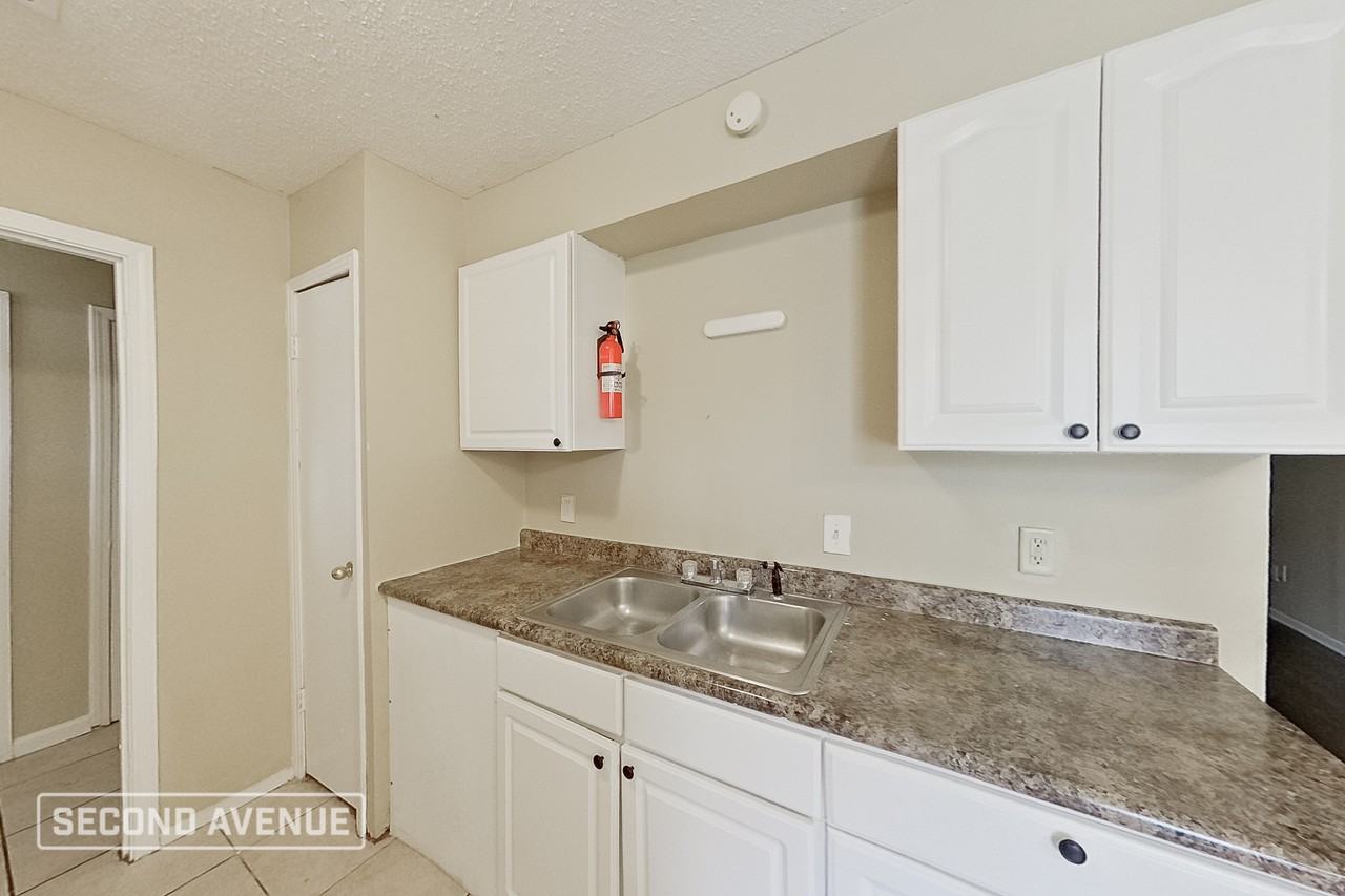 5792 Jardin Pl - Photo 5 of 27