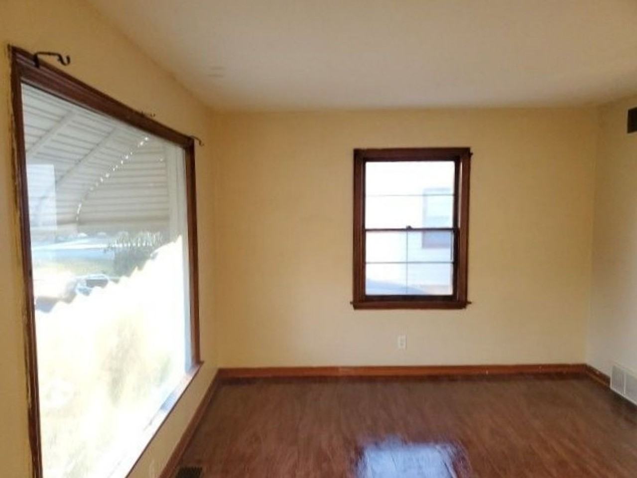 1388 Beechcrest St Nw - Photo 2 of 14