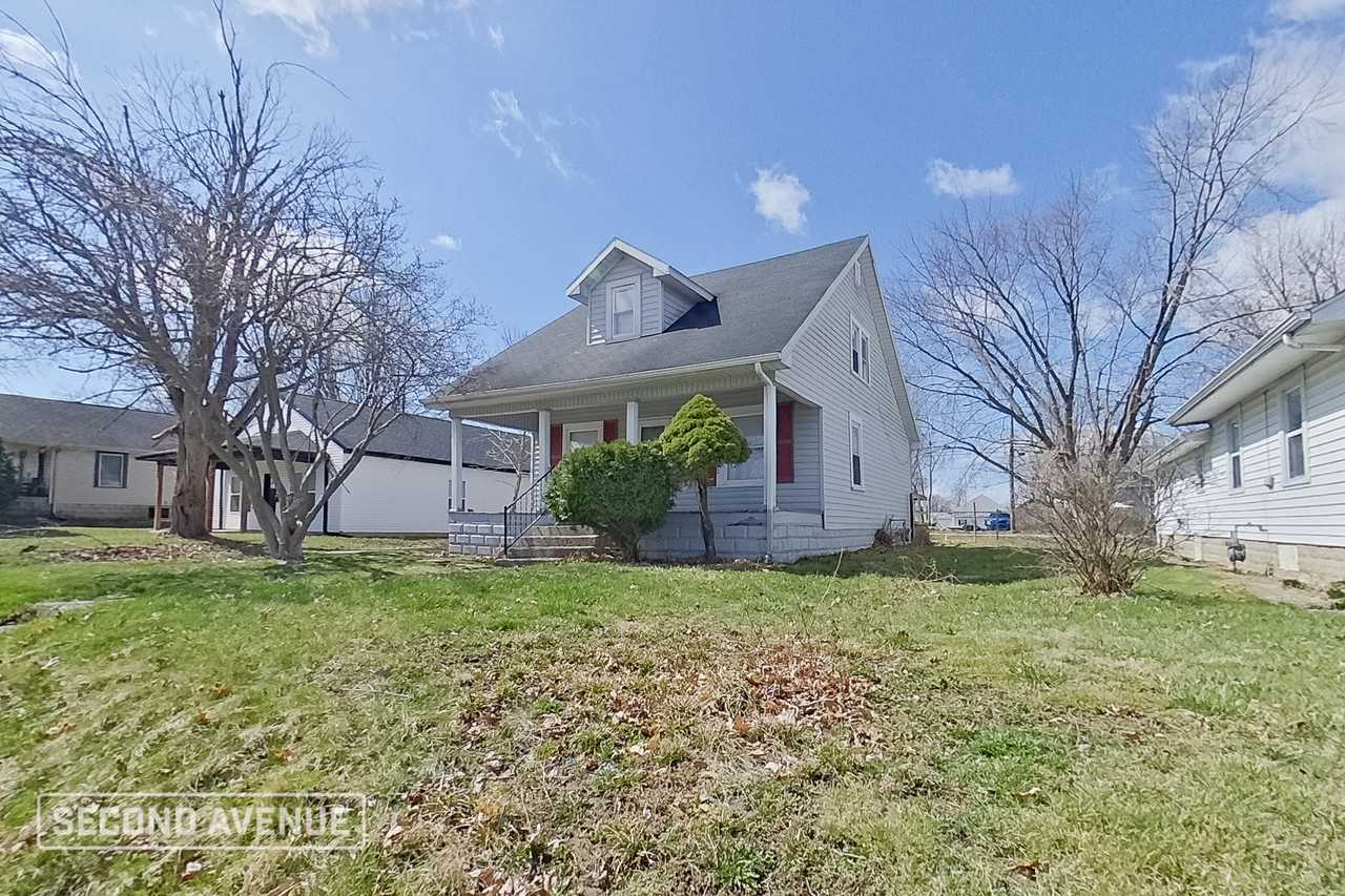 1625 S Union St - Photo 4 of 32