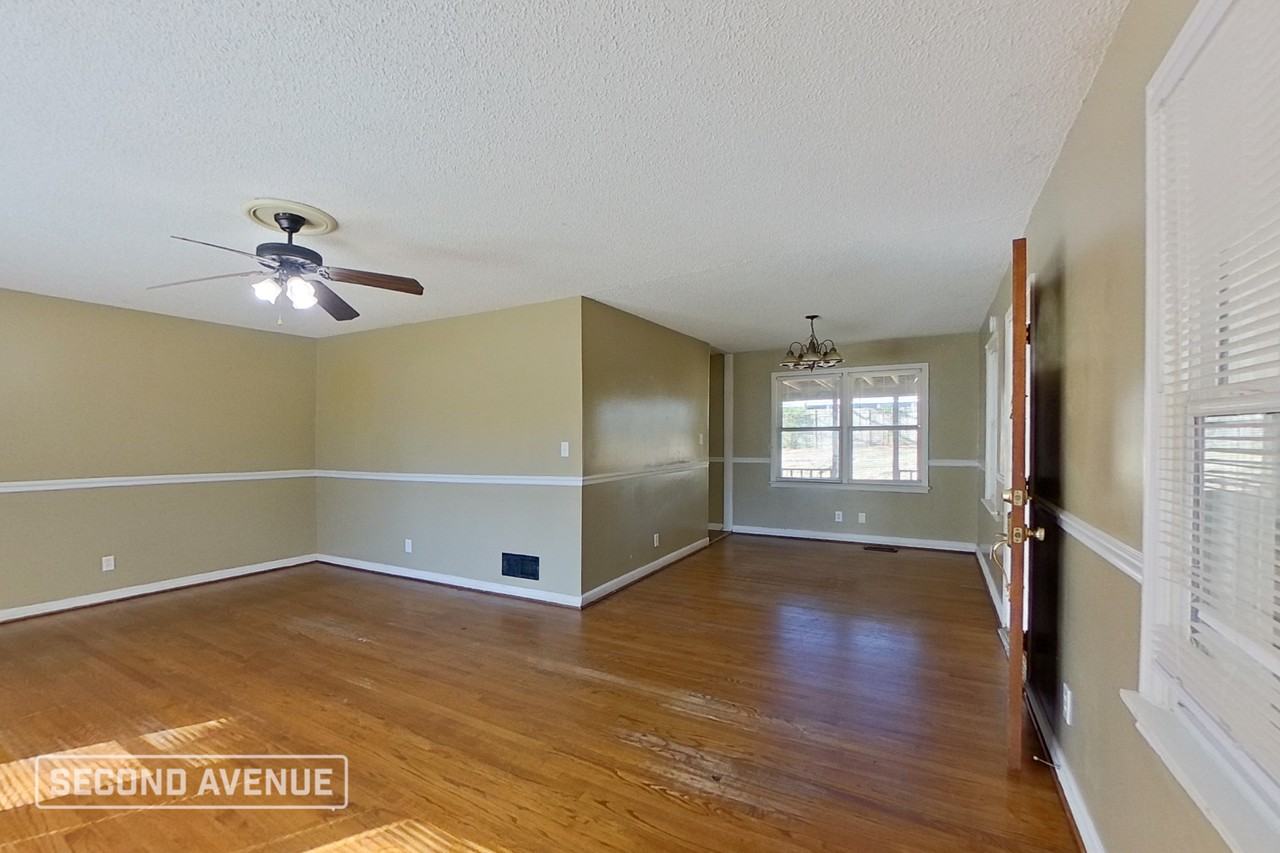 2328 3rd St Ne - Photo 4 of 25