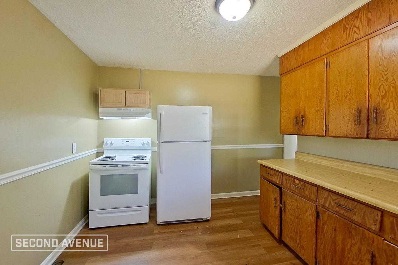 2328 3rd St Ne - Photo 6 of 25