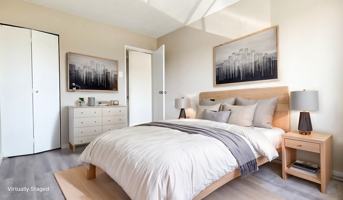 featured image of 1438 Queensway