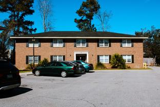 1 bed/1 bath ~ Move-in Today! - Photo 1 of 1