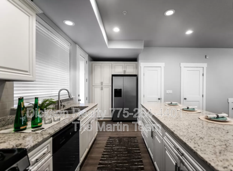 740 Bluffs Ct #103 - Photo 3 of 10