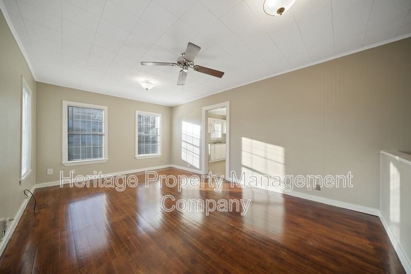 103 Cosgrove St - Photo 7 of 30