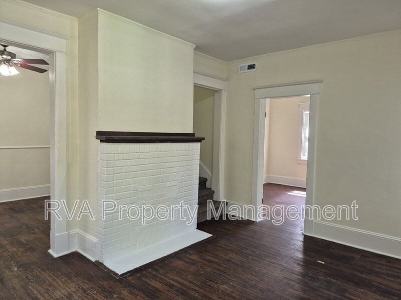 1747 Varina Ave - Photo 2 of 13