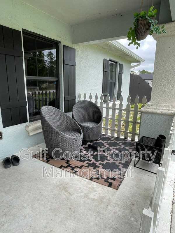 417 Broadmoor St - Photo 7 of 44