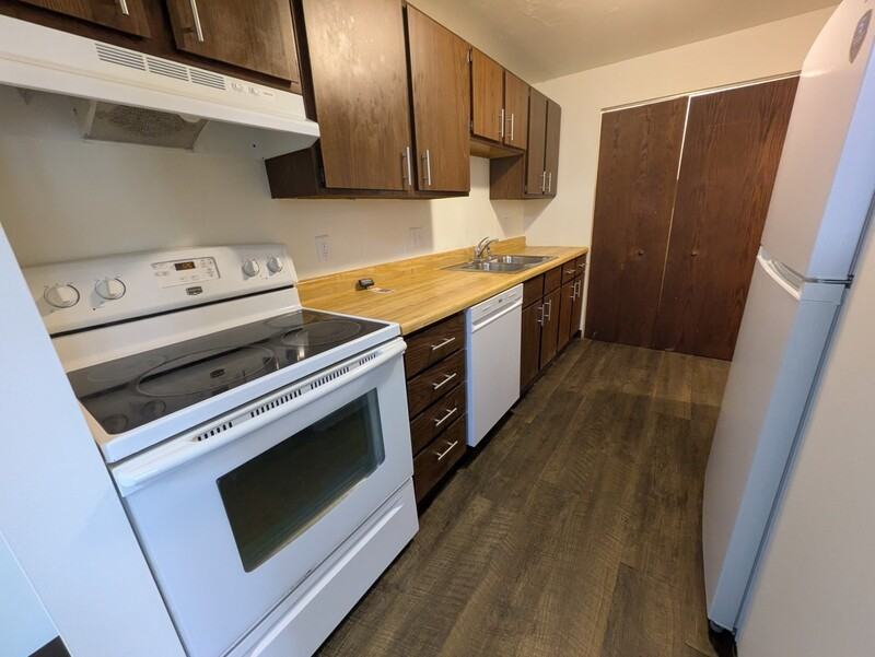 1818 School St - Photo 5 of 22
