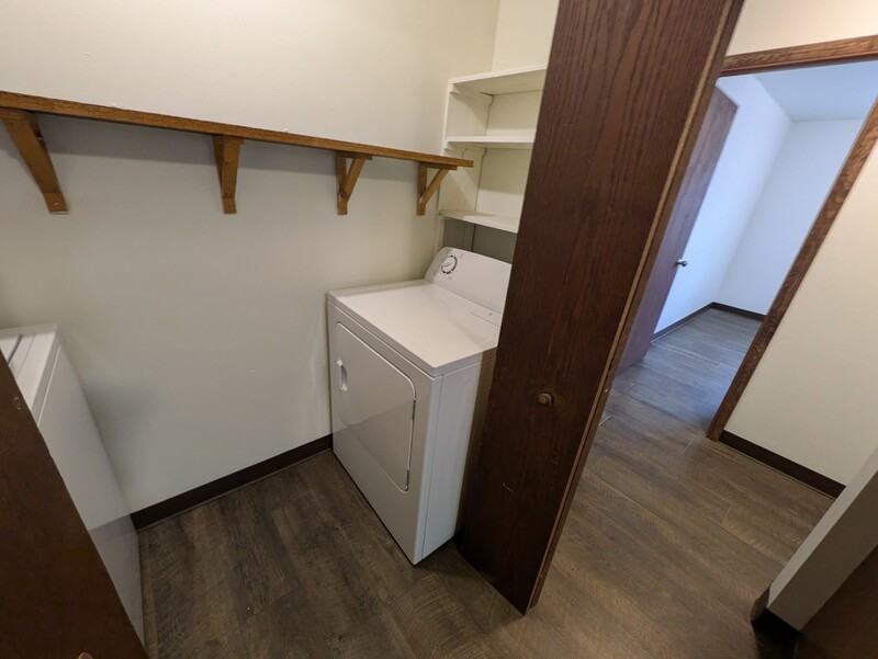 1818 School St - Photo 6 of 22