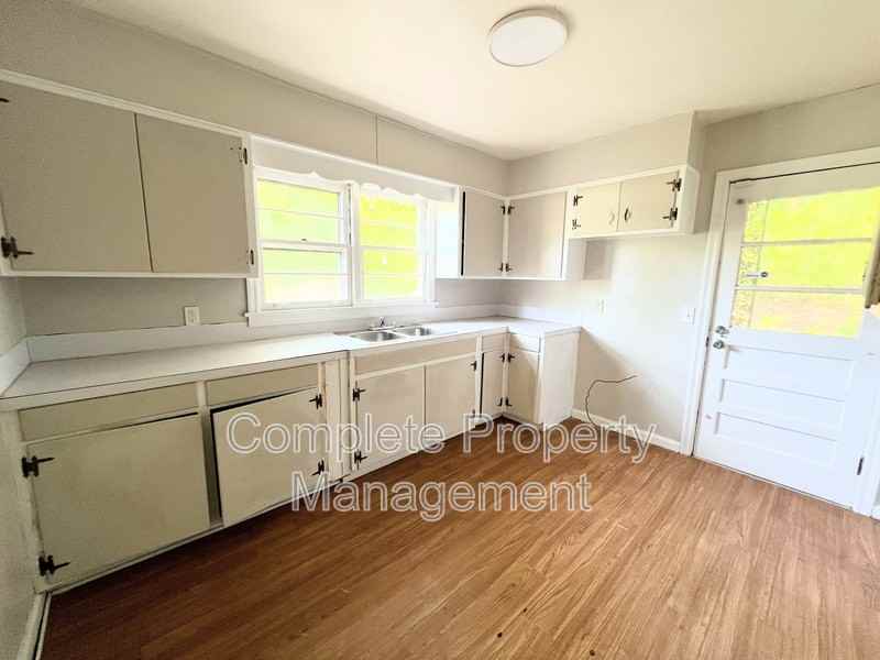 2608 2nd St Nw - Photo 2 of 10