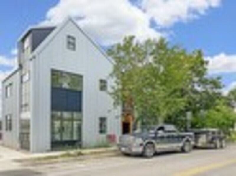 123 N 2nd St W #3 - Photo 7 of 11