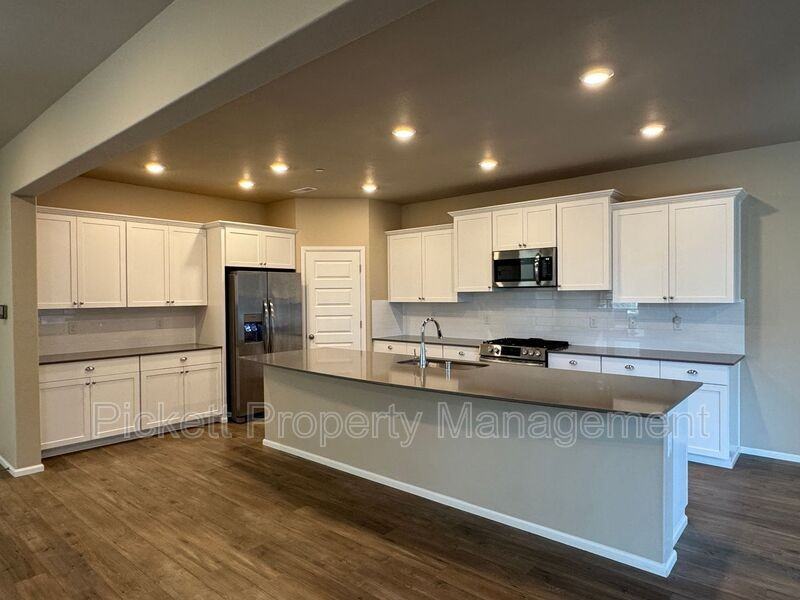 1158 Baker Heights Loop - Photo 5 of 24