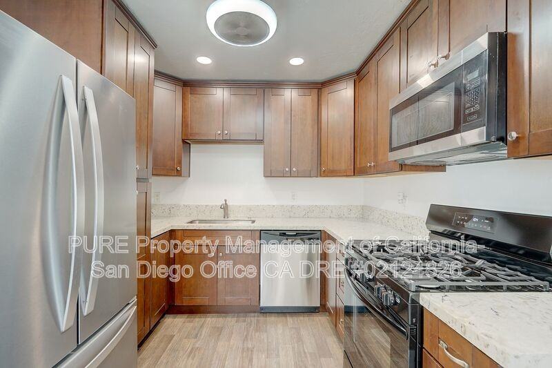 1022 Jefferson Ave - Photo 2 of 28