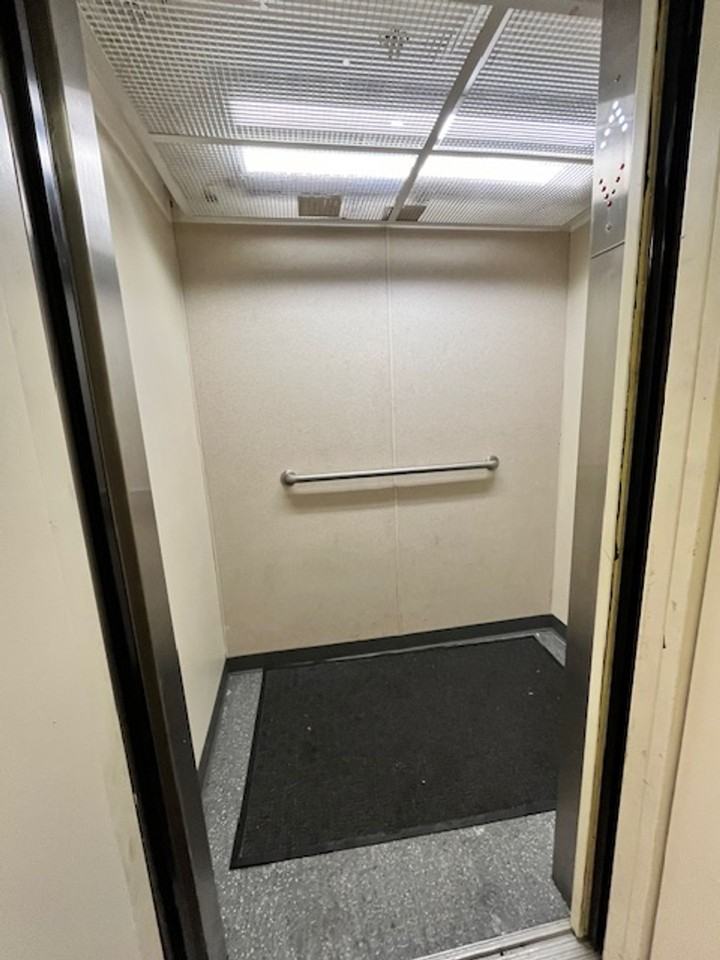 Providence Manor Apartments - Photo 5 of 27