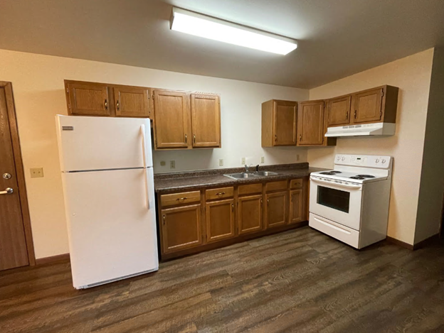 1635 Kern Ave #8 - Photo 2 of 7